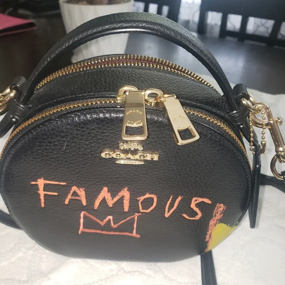 COACH X JEAN MICHAEL BASQUIAT COLLECTION. - Picture 11 of 15